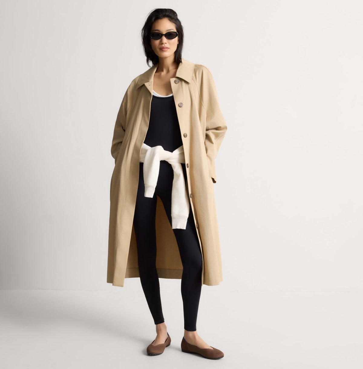 Alternate view of a model wearing The Daily Flat in Minx.